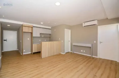 Sala comercial para alugar na Rua Hermann Blumenau, 161, Centro, Florianópolis