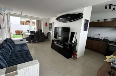 Casa com 3 quartos para alugar na Avenida Cidade de Córdoba, 74, Barra da Lagoa, Florianópolis