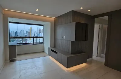 Excelente apartamento reformado com 3 quartos na madalena