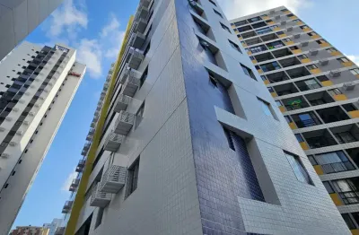 Excelente apartamento com 3 quartos em localização privilegiada de boa viagem