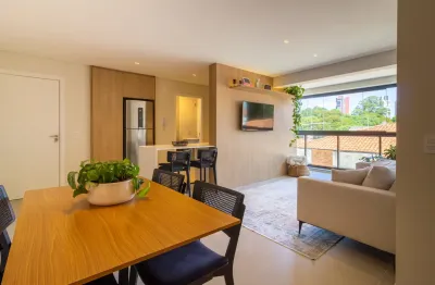 Apartamento novo no Juvevê, face norte, com 80m² muito bem distribuídos e uma planta inteligente que valoriza a integração dos ambientes.