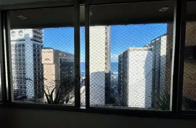 Vendo apartamento em boa viagem, apenas 100 metros da praia, ventilado.