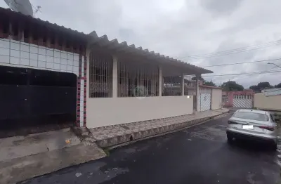 Casa com 4 quartos à venda na R. Frei Luiz De Souza, 897, Alvorada, Manaus
