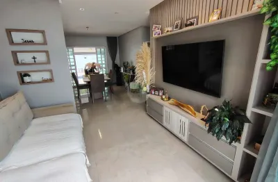 Casa com 4 quartos à venda na Rua Idelfonso Pinheiro, 17, Planalto, Manaus