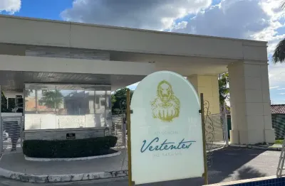 Casa sem condomínio de de  fechado com 3 quartos sendo 1 suite