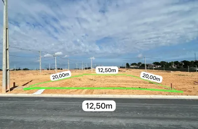 Lote 250 m2- entrada 180 mil + parcelas de r$ 2.450 - condomínio de luxo / ritz castanheiras