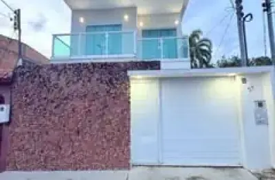 Alugo casa  com 4 quartos / não paga energia/ tem poço artesiano