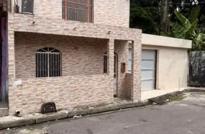 Alugo  casa no Japiim / próximo da Ufam / próximo do baratão da carne