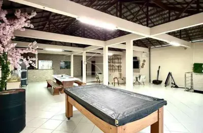 Casa de 4 quartos com 2 suítes em barcelona – serra