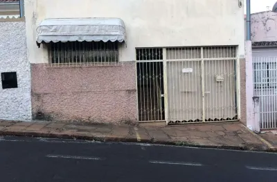 Casa à venda, 4 quartos, 1 vaga, centro - uberaba/mg
