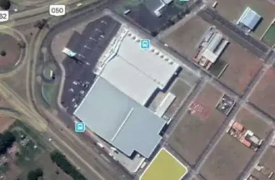 Terreno à venda no Parque das Laranjeiras, Uberaba 