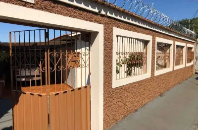 Casa à venda, 3 quartos, 5 vagas, conjunto costa telles ii - uberaba/mg