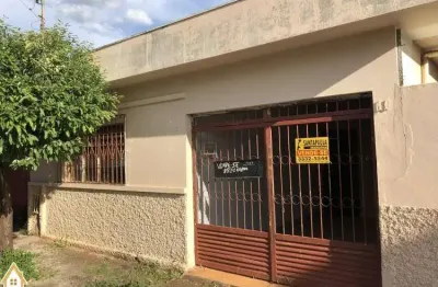 Casa com 3 quartos à venda no Conjunto Frei Eugênio, Uberaba 