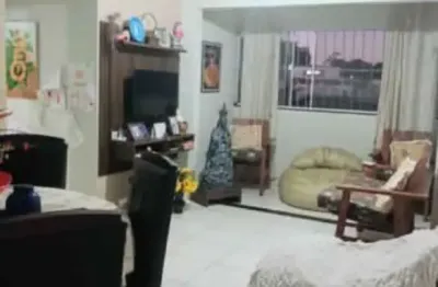 Vende-se ótimo apartamento todo reformado no residencial parque do mirante!
