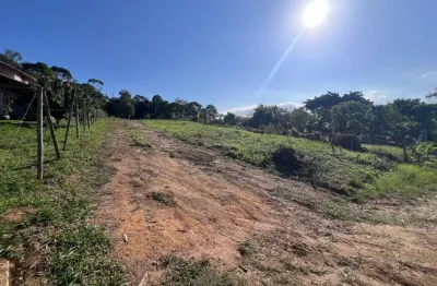 Terrenaço na rodovia serra mar, por já preço imperdível, para quem sonhou em construir sua casa!