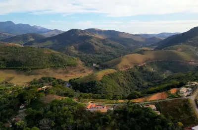 Seu refúgio na serra! terreno com 3.051m² em secretário – r$ 310.000,00
