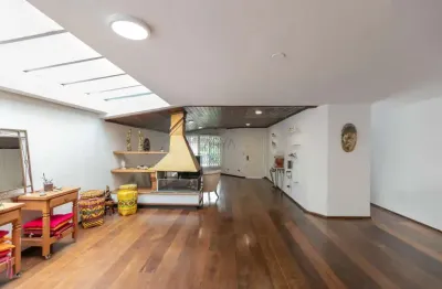 Casa comercial à venda na rua bororós, 76, vila izabel, curitiba, 320 m2 por r$ 1.250.000