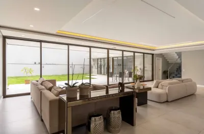 Casa com 4 quartos à venda na rua batista ganz, 205, santo inácio, curitiba, 400 m2 por r$ 3.300.000
