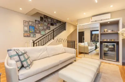 Casa em condomínio fechado com 3 quartos à venda na rua pará, 1124, portão, curitiba, 238 m2 por r$ 1.700.000