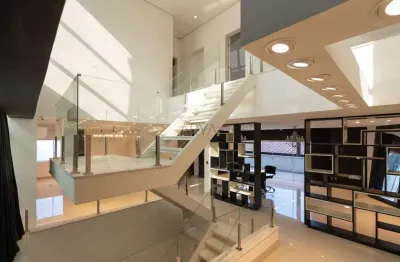 Casa com 4 quartos à venda na rua frei orlando, 484, jardim social, curitiba, 751 m2 por r$ 4.000.000