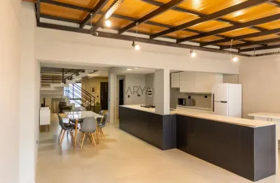 Casa com 3 quartos à venda na rua rodolpho senff, 581, jardim das américas, curitiba, 260 m2 por r$ 1.300.000