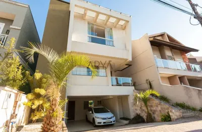 Casa em condomínio fechado com 3 quartos à venda na rua rezala simão, 1316, santa quitéria, curitiba, 270 m2 por r$ 1.700.000