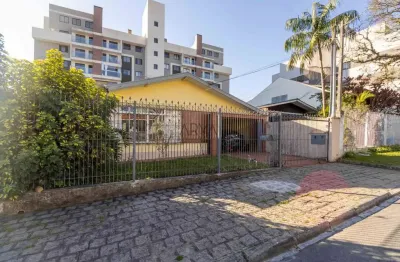 Casa com 3 quartos à venda na rua júlio eduardo gineste, 850, santa quitéria, curitiba, 352 m2 por r$ 800.000