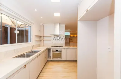 Casa com 3 quartos à venda na rua professor hostílio araújo, 226, pilarzinho, curitiba, 149 m2 por r$ 915.000