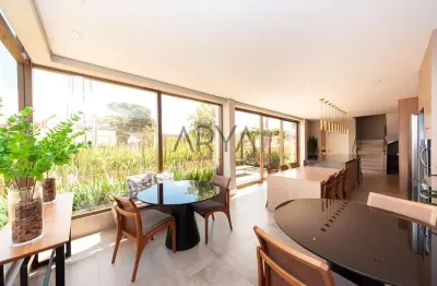 Casa em condomínio fechado com 3 quartos à venda na rua miguel tschannerl, 70, vista alegre, curitiba, 165 m2 por r$ 1.500.000