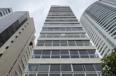 Apartamento com 214 m² 3 quartos sendo 1 suíte e 1 vaga na av boa viagem