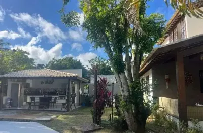 Sobrado para venda possui 278 metros quadrados com 4 quartos