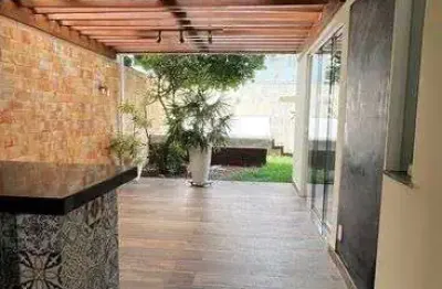 Sobrado para aluguel e venda com 149 metros quadrados com 3 quartos