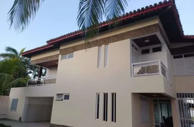 Excelente casa em vilas do atlântico a 200m da praia com 640 m2 de área construída e 1087m2 de área
