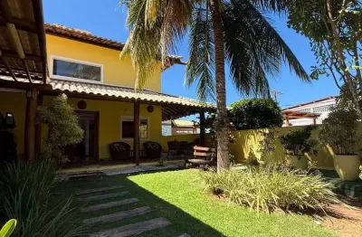 Casa exclusiva em vilas do atlântico: conforto e lazer ao seu alcance!