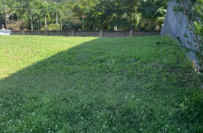 Terreno à venda no alphaville litoral norte 1 - fundo para reserva