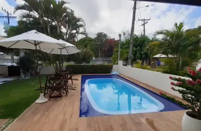 Casa projetada e construída com estrutura para andar superior possibilidade para mais uma suíte!!