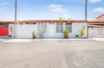 Casa em condomínio fechado com 3 quartos à venda na Estrada Do Coco Km 08 Ba 099 Cond Vivendas Do Joanes, 8, Catu de Abrantes, Camaçari