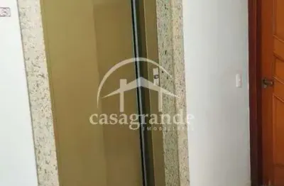 Apartamento com 3 quartos para alugar na rua saturnino pedro dos santos, 1, jardim finotti, uberlândia por r$ 1.800
