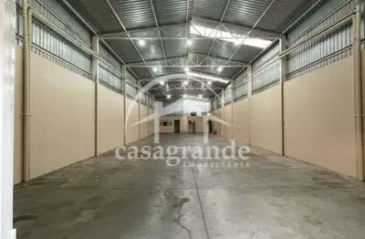Barracão / galpão / depósito com 1 sala para alugar no brasil, uberlândia  por r$ 8.900