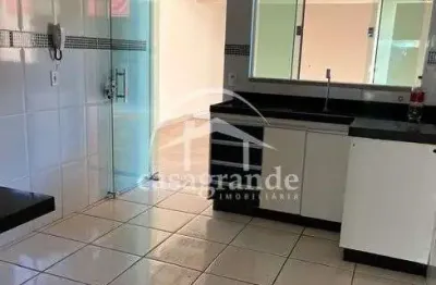 Casa com 3 quartos para alugar no jardim holanda, uberlândia  por r$ 3.500