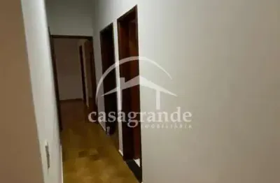 Casa com 3 quartos à venda no conjunto segismundo pereira, uberlândia  por r$ 630.000