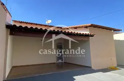 Casa com 3 quartos à venda na Rua João Limírio dos Anjos, 1, Conjunto Segismundo Pereira, Uberlândia por R$ 630.000
