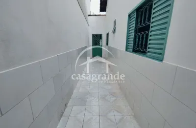 Casa com 2 quartos à venda no planalto, uberlândia  por r$ 530.000