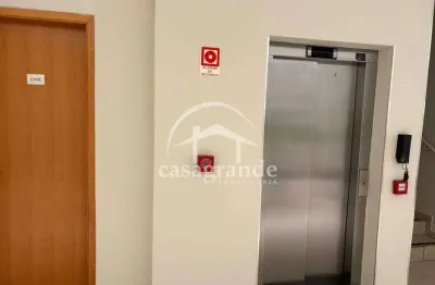 Sala comercial com 1 sala para alugar no Tibery, Uberlândia  por R$ 1.600
