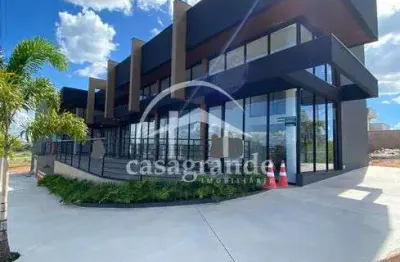 Ponto comercial com 1 sala para alugar na RUA DOS MANDARARES, 1, Jardim Sul, Uberlândia por R$ 12.093