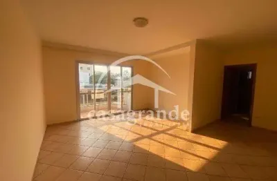 Apartamento com 3 quartos para alugar na Rua Divino Lucas Martins, 1, Saraiva, Uberlândia por R$ 2.800