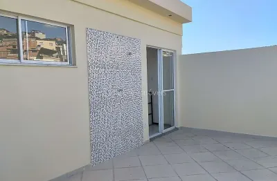 Cobertura com 2 amplos terraços 03 quartos sendo 2 suítes a venda no bairro bairu em juiz de fora mg.