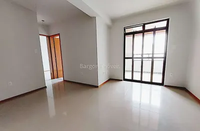 Apartamento 2 quartos sendo 1 suíte à venda no centro de juiz de fora