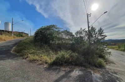 Lote de esquina com total de 494 metros quadrados a venda no residencial são luiz em juiz de fora