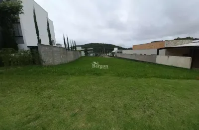 Lote com 445m² a venda no condomínio residencial alvim em juiz de fora
